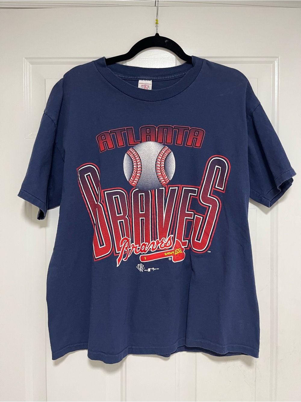 Vintage Atlanta Braves Womens Graphic Baseball T-Shirt XL